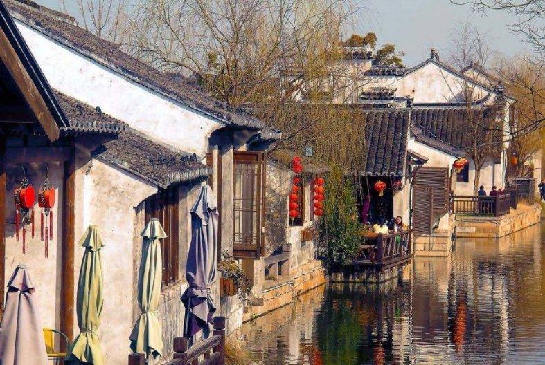 结婚没请朋友 同学会不会很尴尬 没面子?-机智问答-解答你的疑惑